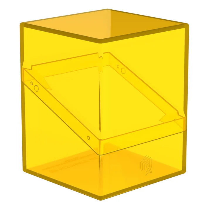 Ultimate Guard Boulder Deck Case 100+ Clear – top-rated transparent TCG card deck box fits over 100 double-sleeved cards; perfect for Magic and Pokémon players.